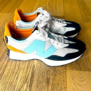 New Balance 327 Sneakers White/Navy/Sky Blue/Orange.  Men’s 8/Womens 9.5.